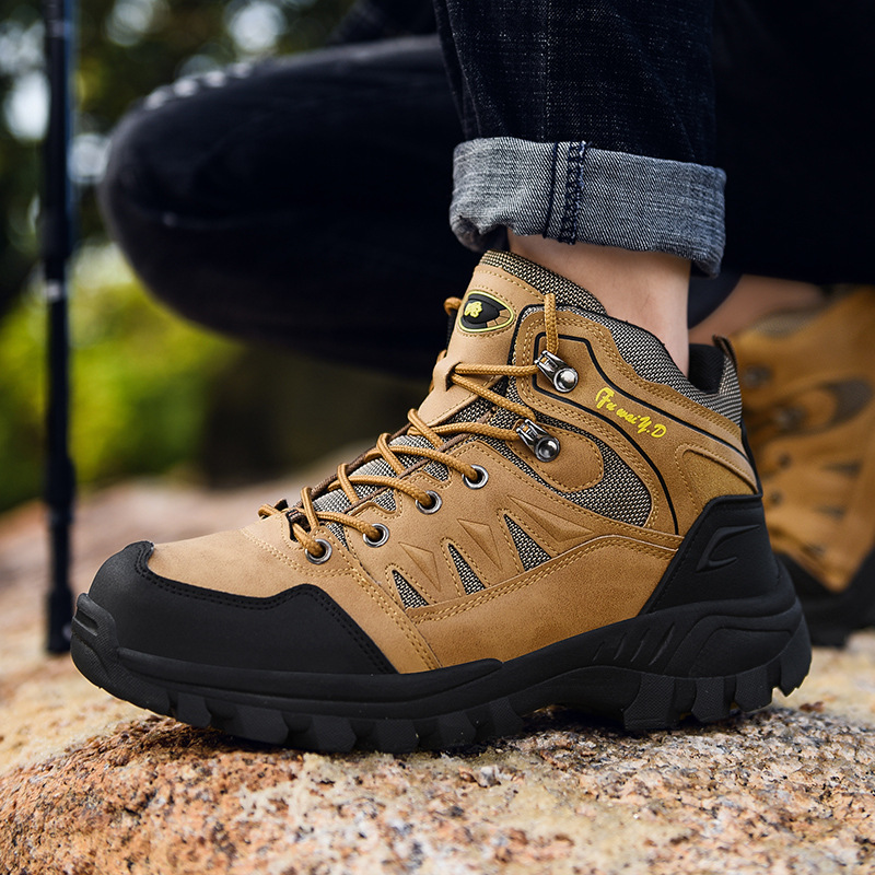 New Men's Hiking Shoes Wear-re - đánh giá và giá Ethnic Fashion Walk